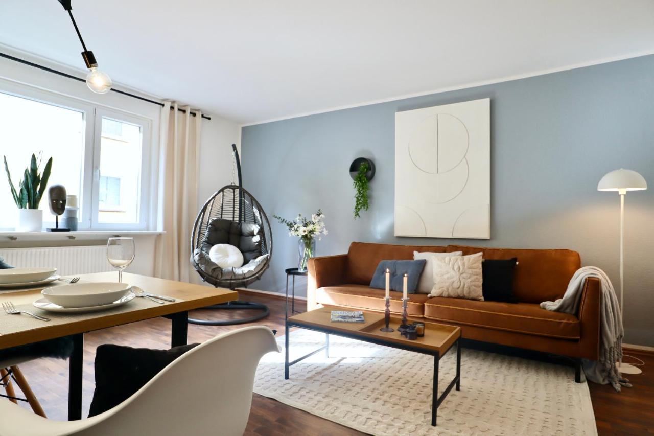 Sabe Apartment: Balcony + Free Parking + Netflix วุปปาทัล ภายนอก รูปภาพ